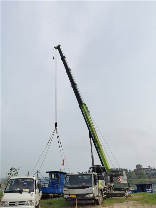 海拉尔区桥梁建设吊装案例